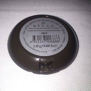 BECCA Opal Highlighter Mini